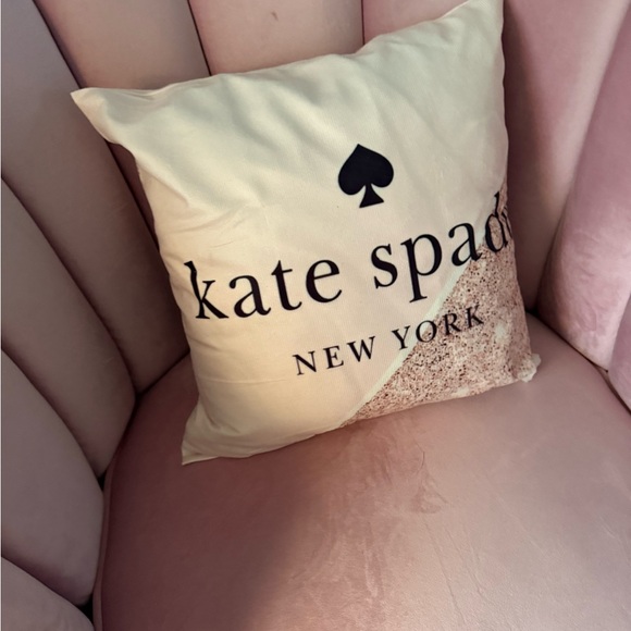 Kate Spade Blush Pink Soft Accent Pillow 40cm x 40cm NEW Pillow Included - Picture 5 of 14